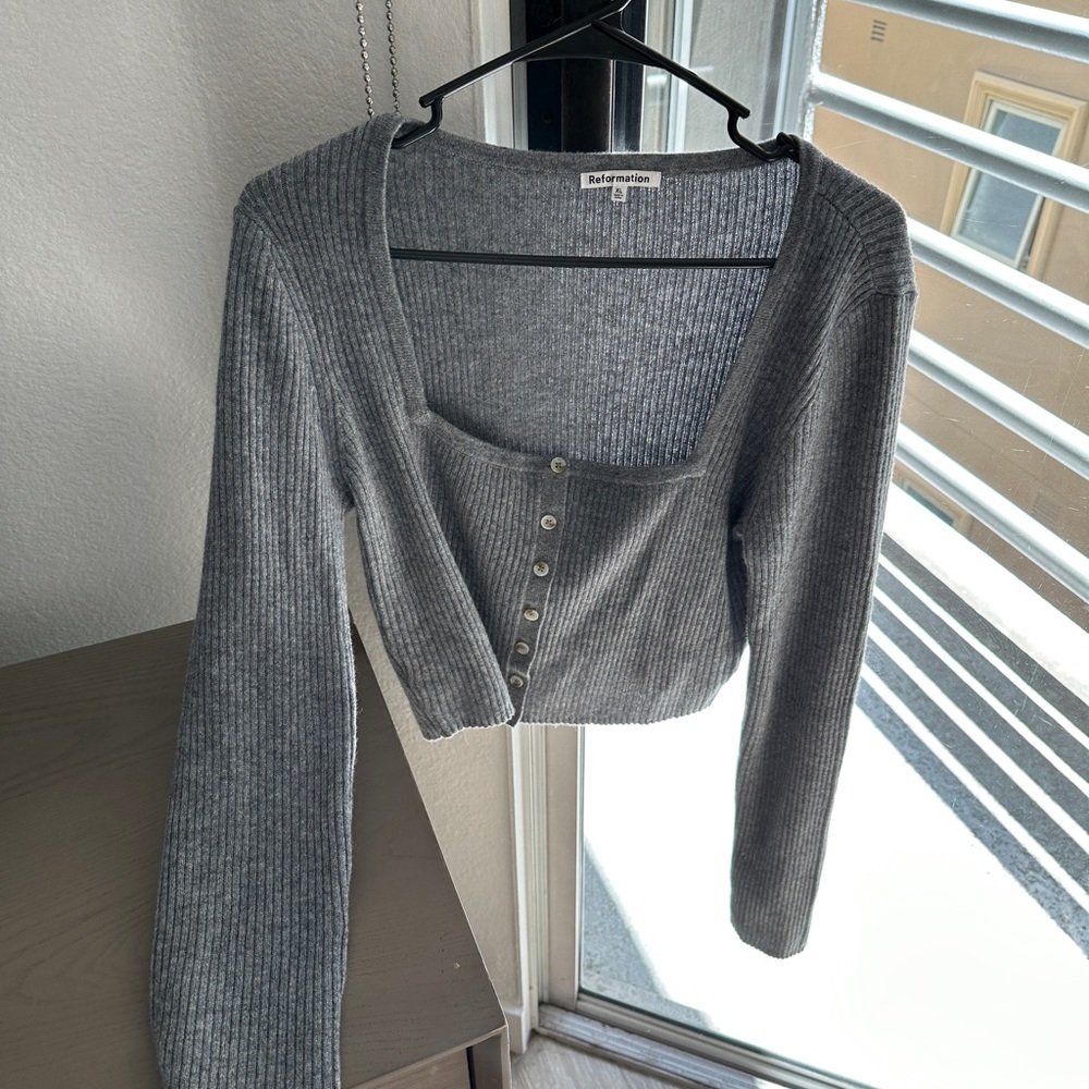 Reformation long sleeve top XL